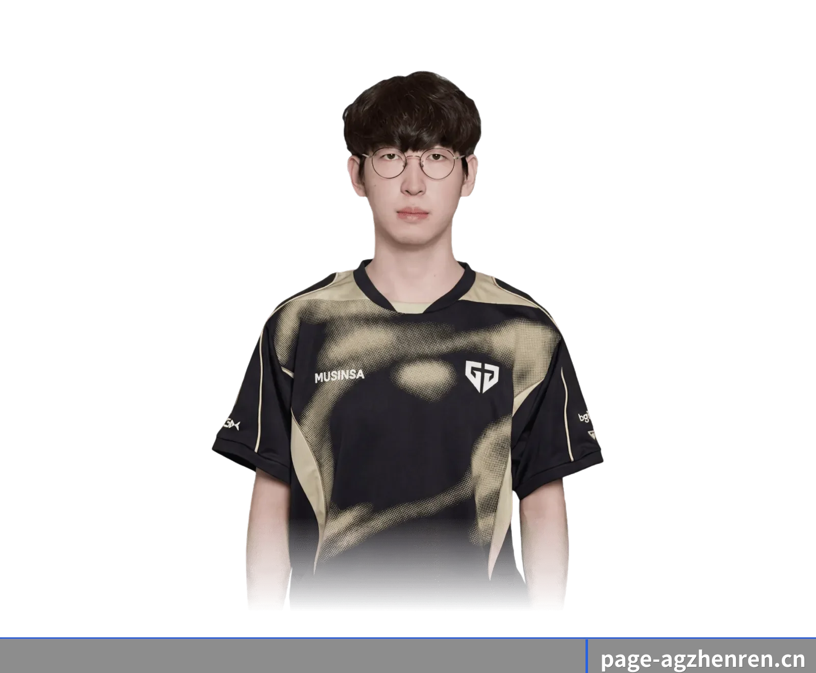 每个板块围绕一个运动种类展开 - 多运动项目内容板块